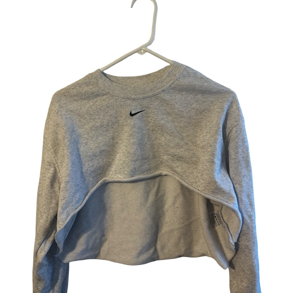Nike Gray Women's Crop Top Athletic Wear